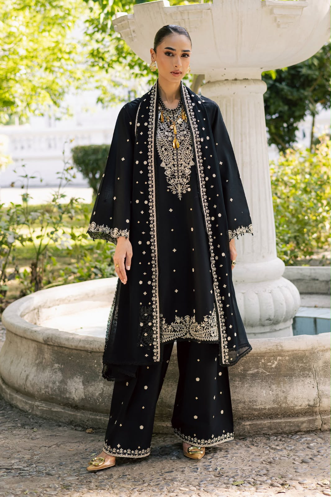 BATIK - 3PC DHANAK EMBROIDERED LUXURY ANG-2053
