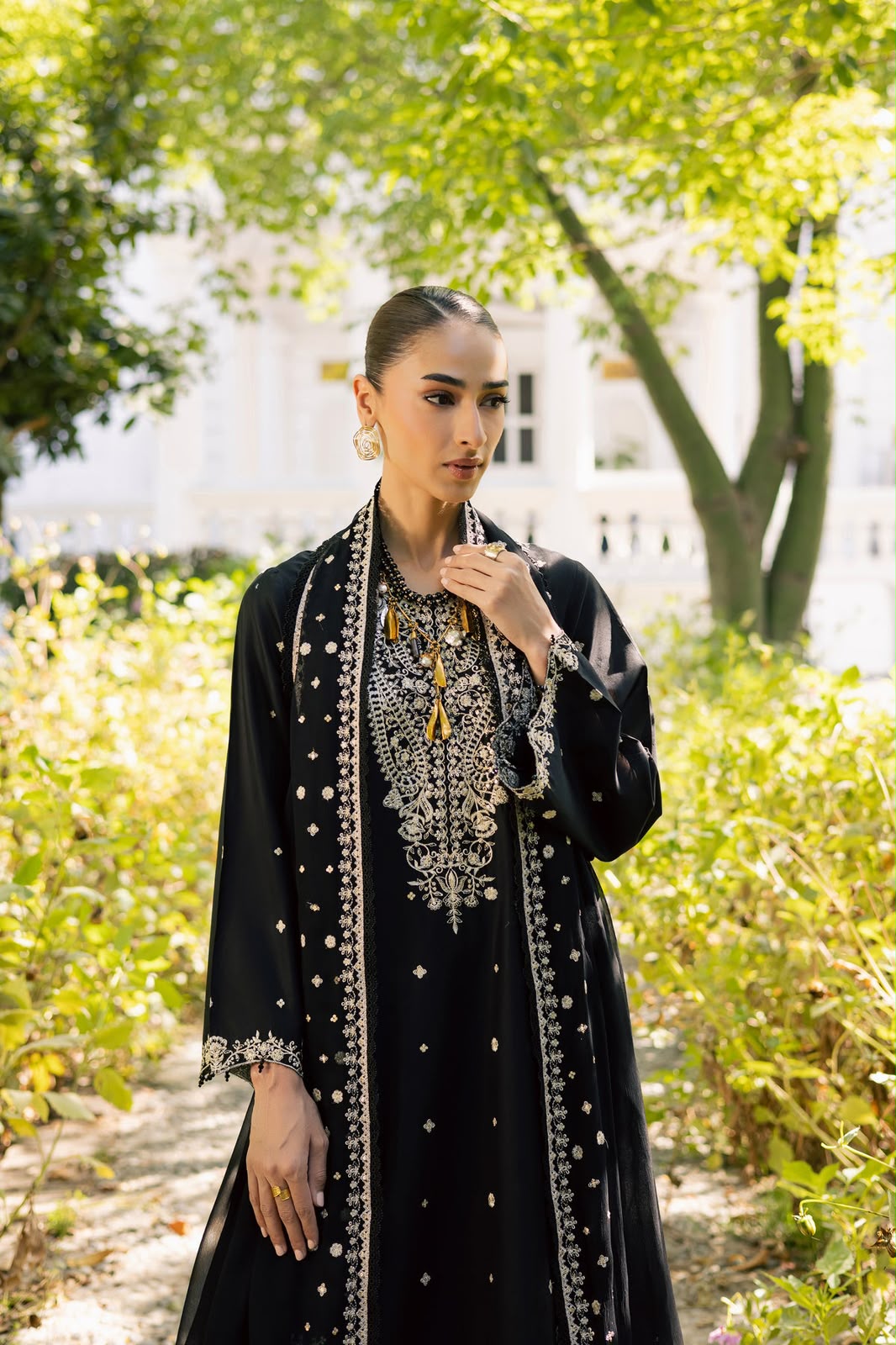 BATIK - 3PC DHANAK EMBROIDERED LUXURY ANG-2053
