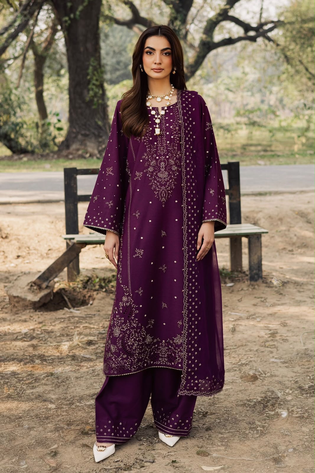 BATIK - 3PC DHANAK EMBROIDERED LUXURY ANG-2035